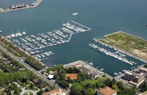 130 x 25 Metre Berth/Mooring Port Mirabello Marina, La Spezia