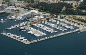 15 x 5 Metre Berth/Mooring Port Mirabello Marina, La Spezia